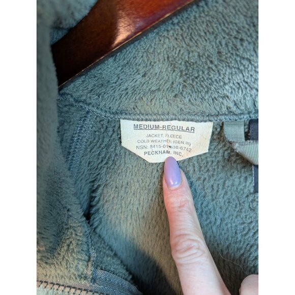 USGI POLARTEC GEN III COYOTE FLEECE COLD WEATHER JACKET Medium REGULAR REG - Picture 3 of 7